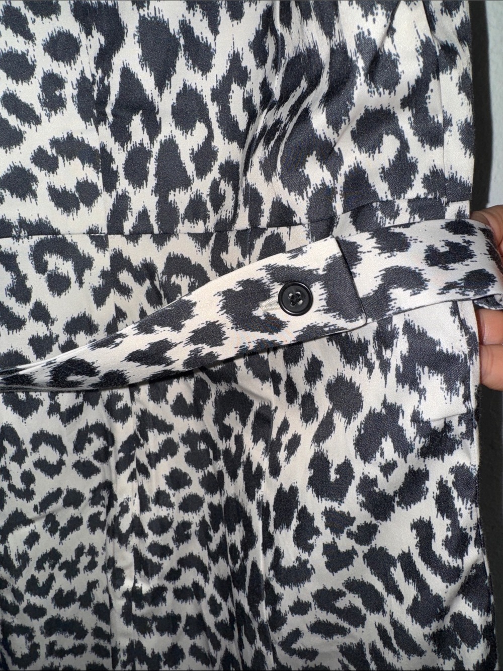 Urban Outfitters Black & White Leopard Mini Dress with Cream Bib - Picture 6 of 7